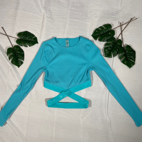 Nova Sport Ribbed Active Crop Top Aqua - Small - Picture 5 of 6